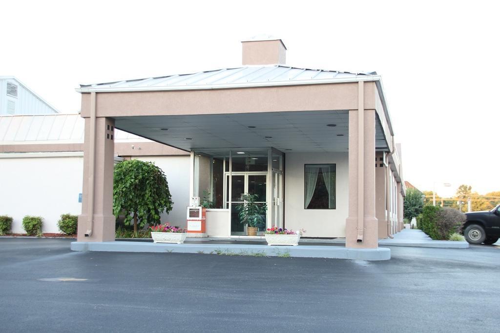 Shelbyville Inn - Shelbyville, Tn 37160 Exterior photo